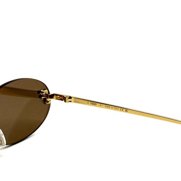 NEW!!! FENDI Sunglasses FE4075US 30L Authentic - Picture 9 of 12